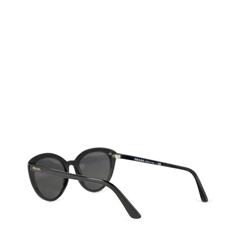 prada 0pr 02vs|Prada PR 02VS CATWALK 54 Grey & Black Sunglasses.